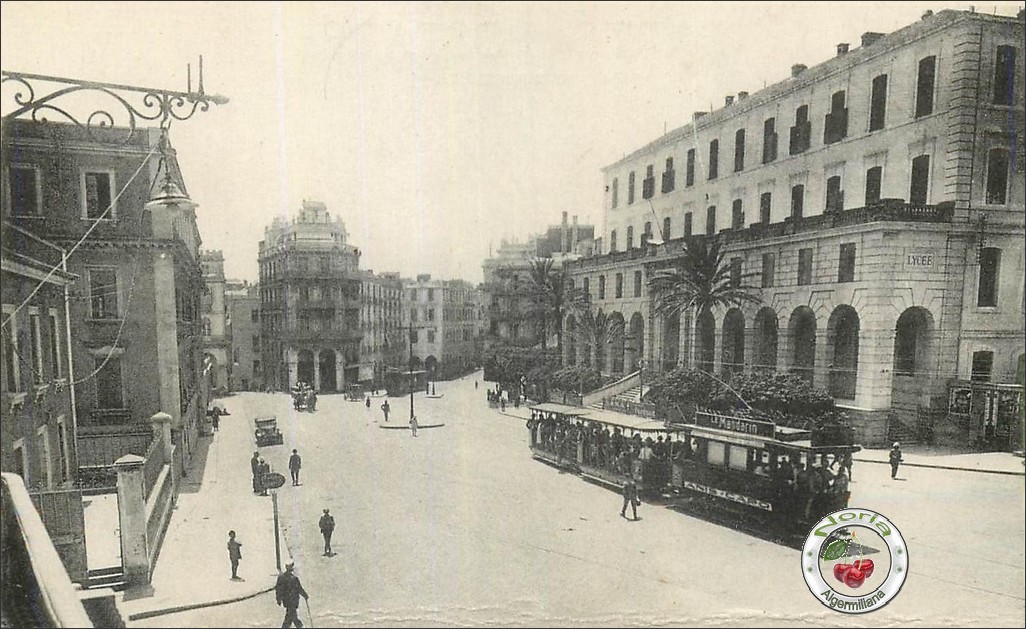 La place Bab-El-Oued