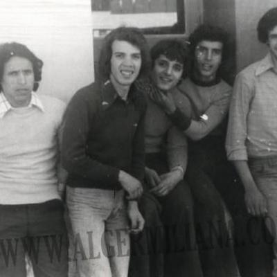 1975