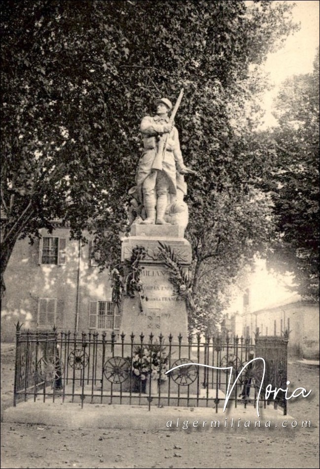  Monument aux Morts