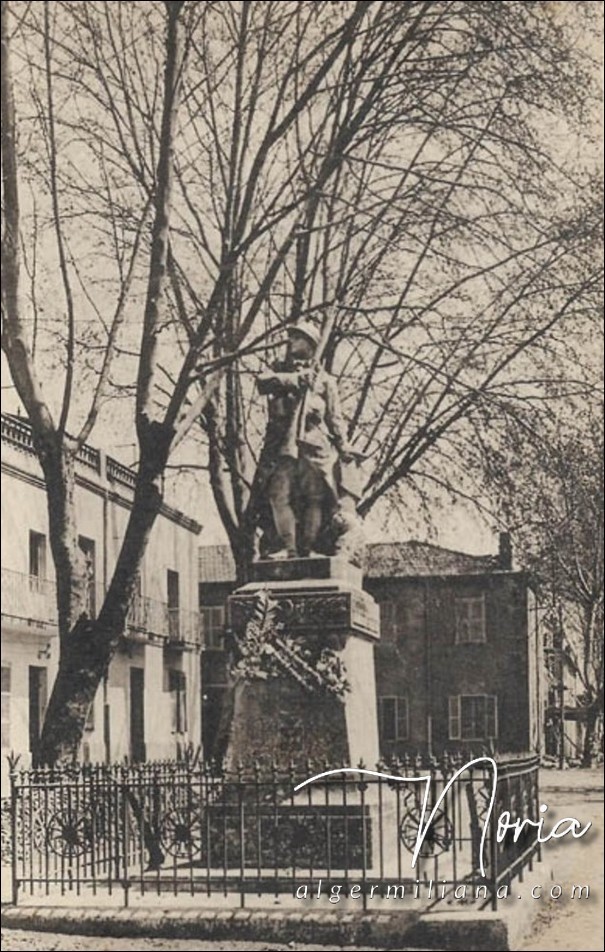  Monument aux Morts