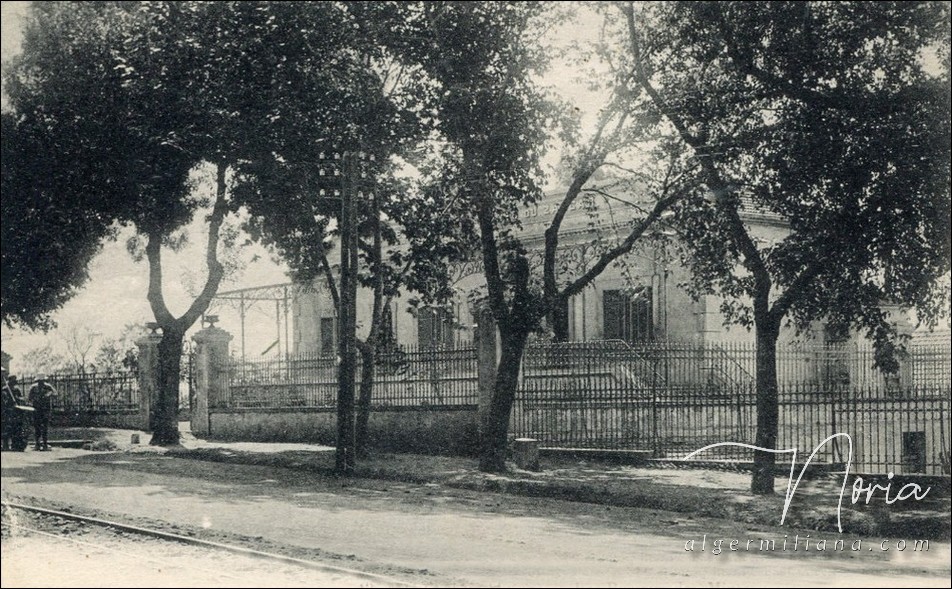 Les bureaux des Mines