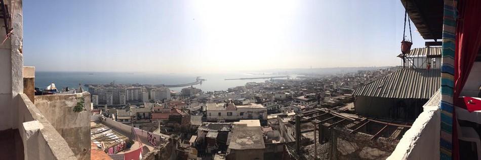 Vue sur le port d'Alger